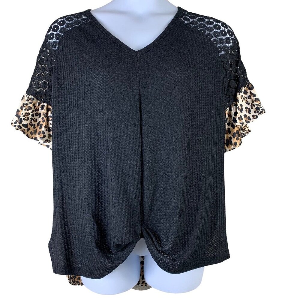 Liumilac Size XL Blouse Animal Print Short Flutter Sleeves Twist Front Black